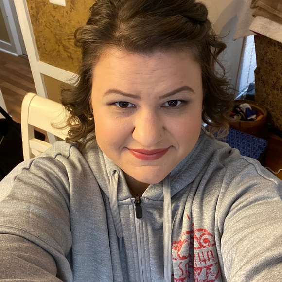 Meet your Posher, Samantha - Picture 1 of 1